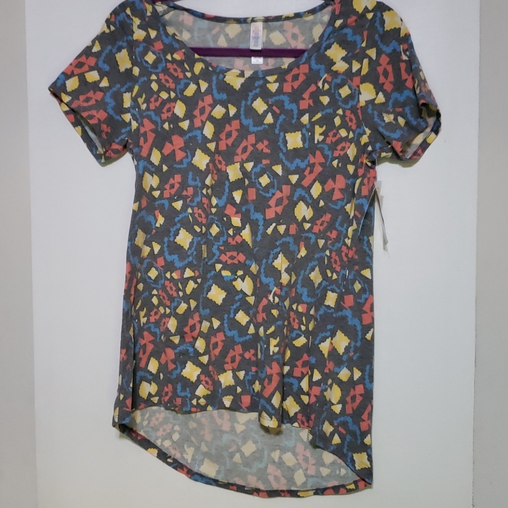 NWT LuLaRoe Classic T